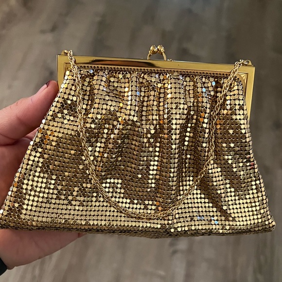 Whiting & Davis Goldtone Metal Mesh Bag Purse Chain Handle Vintage 1940s - Picture 2 of 9